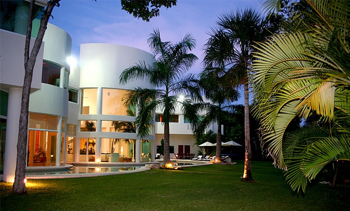 Villas to rent in Mexico Villa Carmen Riviera Maya