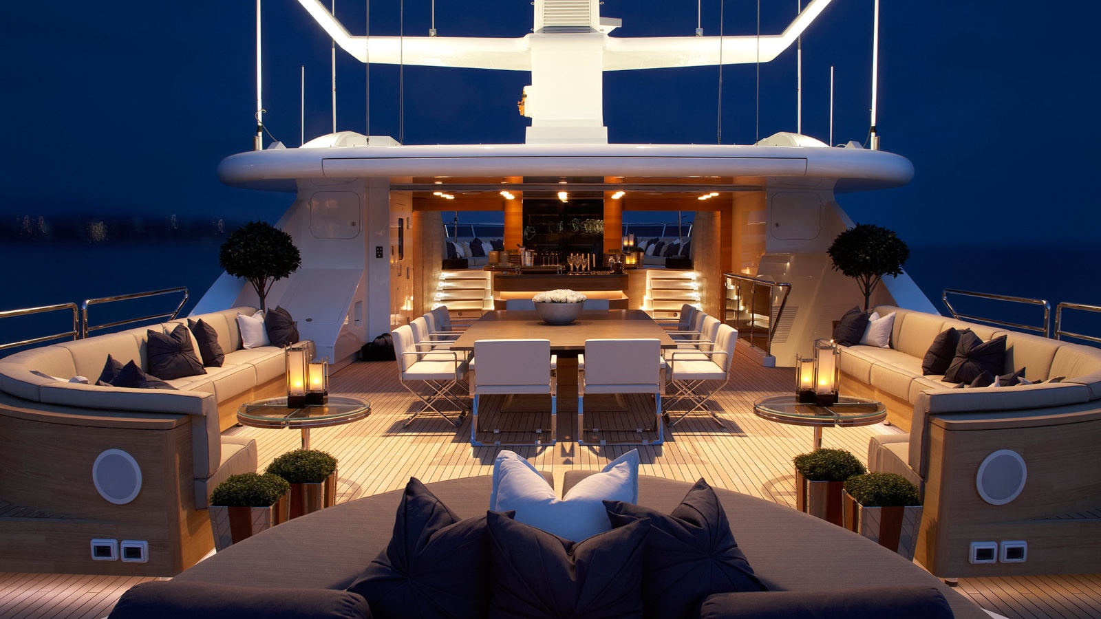 Luxury Yacht charters in South of France | Worldwide Dream Villas Luxury Yacht Charters in South of France