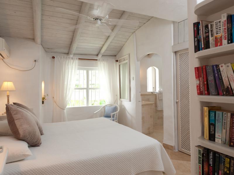 Merlin Bay Villa - Gingerbread , Beachfront villas Barbados , Merlin Bay , St James , The Garden, Barbados , West Coast Barbados  