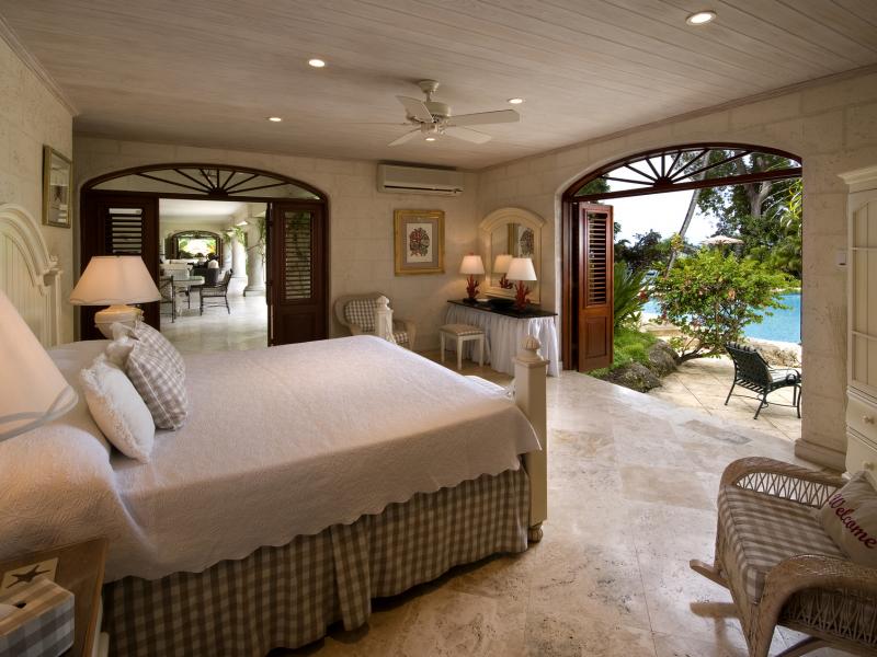 Moon Reach - Beachfront  , Beachfront villas Barbados , Lower Carlton , St James , The Garden, Barbados , West Coast Barbados  