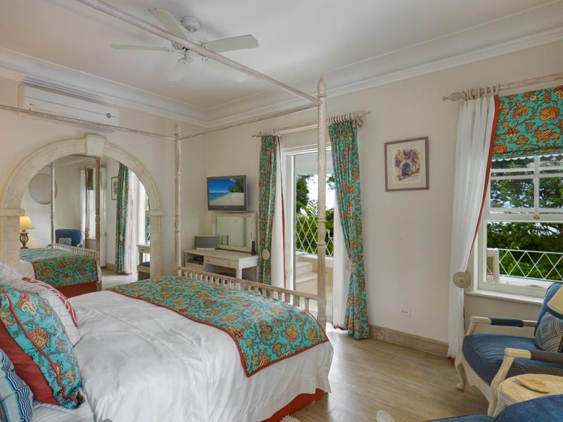 St Helena - Beachfront , Beachfront villas Barbados , Holetown , Porters , Queens Fort , St James , Waterfront villas Barbados , West Coast Barbados  