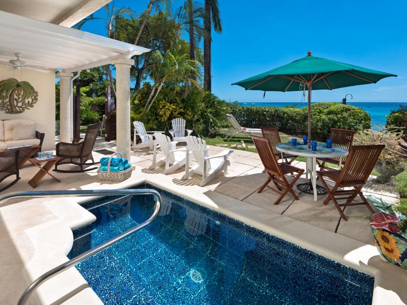 Mahogany Bay - Fathoms End  , Beachfront villas Barbados , Paynes Bay , West Coast Barbados  