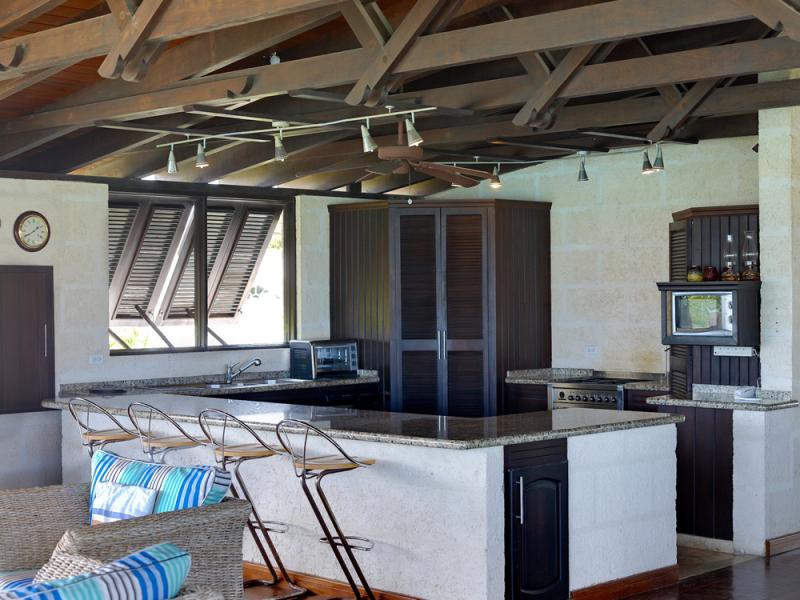 Crowsnest Villa- Beachfront , Beachfront villas Barbados , Christ Church  , South Coast Barbados , St Michael  