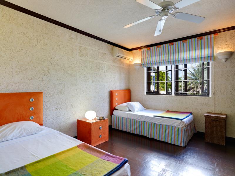 Crowsnest Villa- Beachfront , Beachfront villas Barbados , Christ Church  , South Coast Barbados , St Michael  