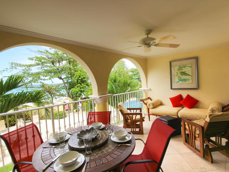 Sapphire Beach Apartments , Beachfront villas Barbados , Christ Church  , Dover Beach , South Coast Barbados  