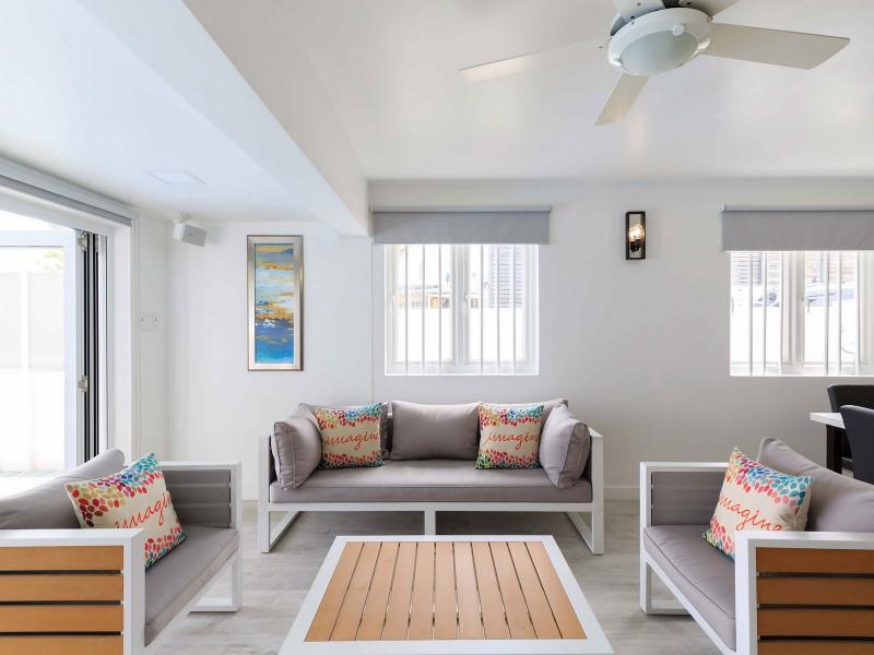 Villa Imagine - Beachfront , Beachfront villas Barbados , Fitts Village , Prospect , St James , West Coast Barbados  