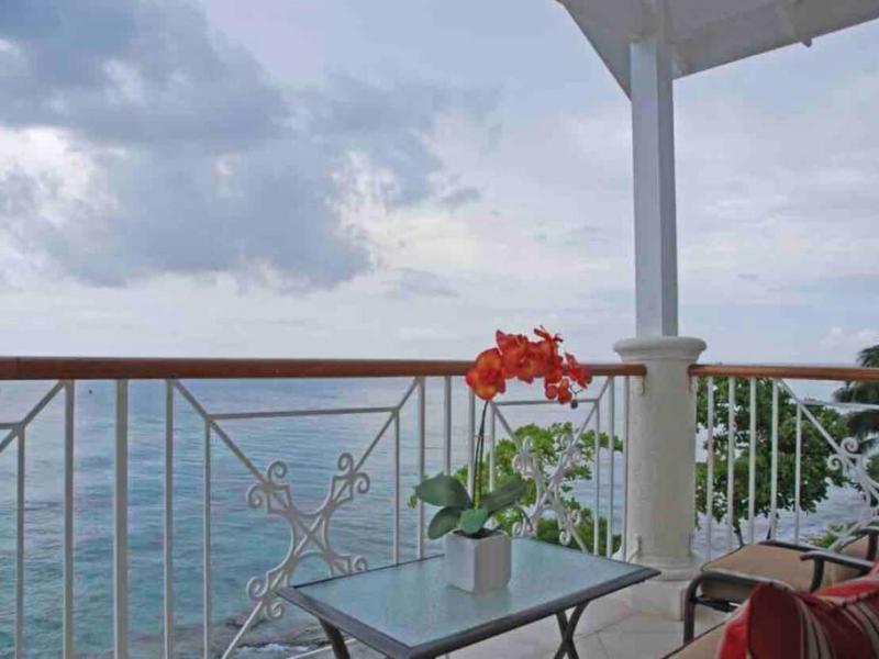 Bianca Bay , Beachfront villas Barbados , Fitts Village , Prospect , St James , West Coast Barbados  