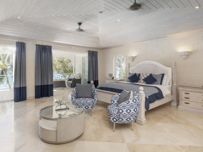 Old Trees 302 - La Mirage Penthouse  , Beachfront villas Barbados , Old Trees , Paynes Bay , St James , West Coast Barbados  