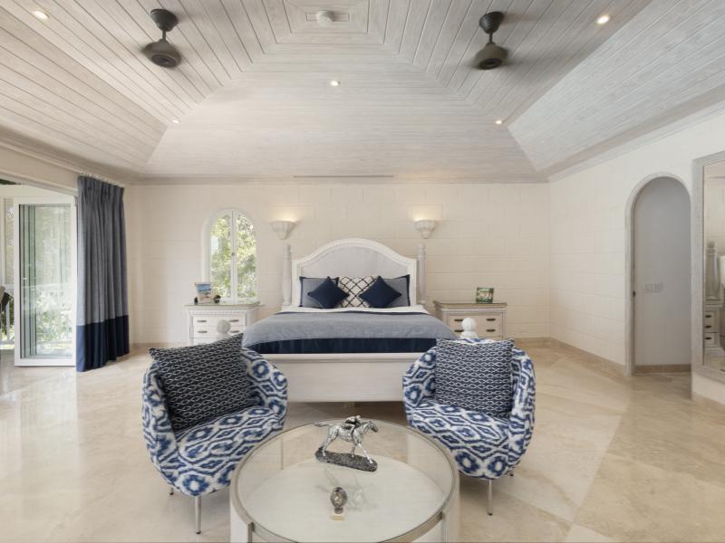 Old Trees 302 - La Mirage Penthouse  , Beachfront villas Barbados , Old Trees , Paynes Bay , St James , West Coast Barbados  