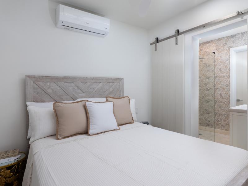 Villa Calico , Prospect , St James  