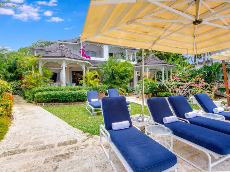 Emerald Beach 3 - Ixoria , Beachfront villas Barbados , Emerald Beach , Gibbes , St Peter , West Coast Barbados  
