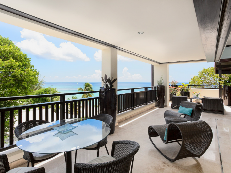 Coral Cove 14 - Crows Nest beachfront , Beachfront villas Barbados , Coral Cove , Paynes Bay , St James , West Coast Barbados  