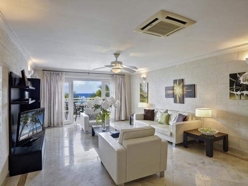 Waterside 303 , Beachfront villas Barbados , Paynes Bay , St James , Waterfront villas Barbados , West Coast Barbados  