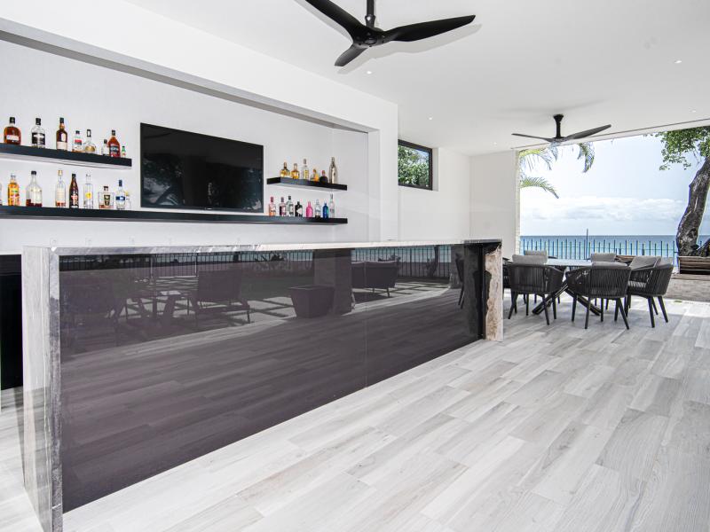 Villa Onyx , Beachfront villas Barbados , St Peter , West Coast Barbados  