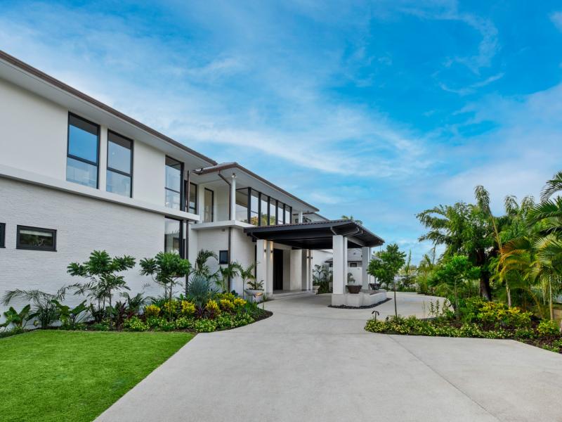 One Beachlands - Beachfront , Beachfront villas Barbados , Holetown , St James , Sunset Crest , Waterfront villas Barbados , West Coast Barbados  