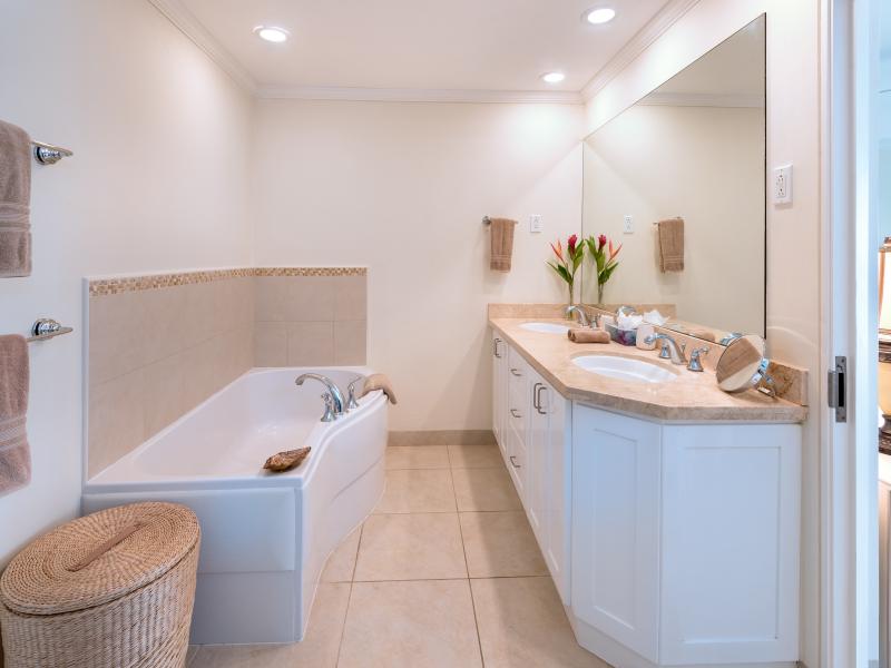 Palm Beach 101- Beachfront , Beachfront villas Barbados , Christ Church  , South Coast Barbados  