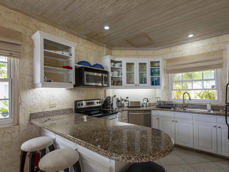 Radwood 2 - Beachfront , Beachfront villas Barbados , Fitts Village , St James , West Coast Barbados  