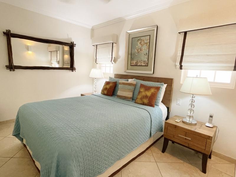 Sapphire Beach 505 , Beachfront villas Barbados , Christ Church  , Dover Beach , South Coast Barbados  