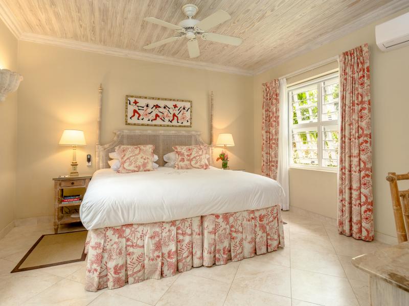 Coral Reef Club - Tamarind Villa , Beachfront villas Barbados , Porters , St James , West Coast Barbados  