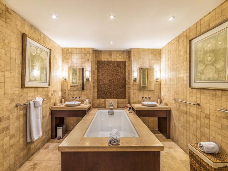 Sandy Cove 302 - The Pearl Beachfront , Beachfront villas Barbados , Prospect , Sandy Cove , St James , West Coast Barbados  