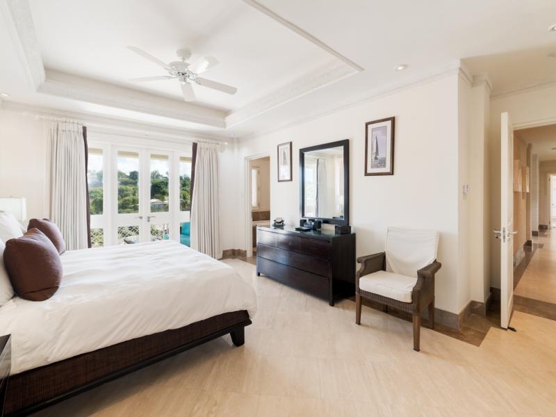 Smugglers Cove 6 , Beachfront villas Barbados , Paynes Bay , St James , West Coast Barbados  