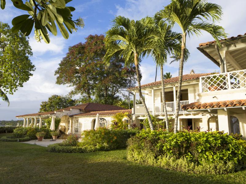 Bachelor Hall - Beachfront , Beachfront villas Barbados , Holetown , Porters , St James , West Coast Barbados  
