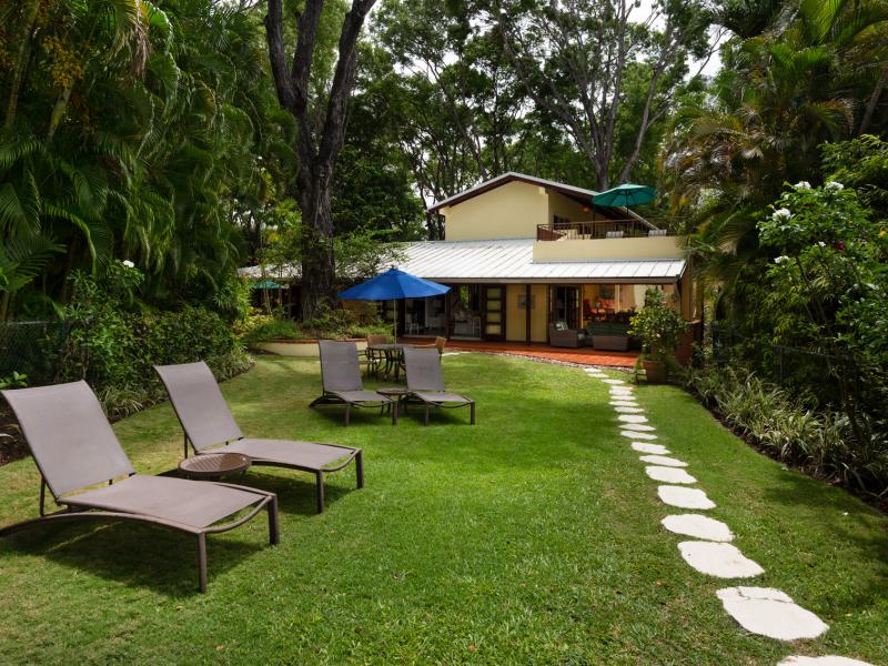 Church Point 2 - Beachfront , Beachfront villas Barbados , Holetown , St James , West Coast Barbados  