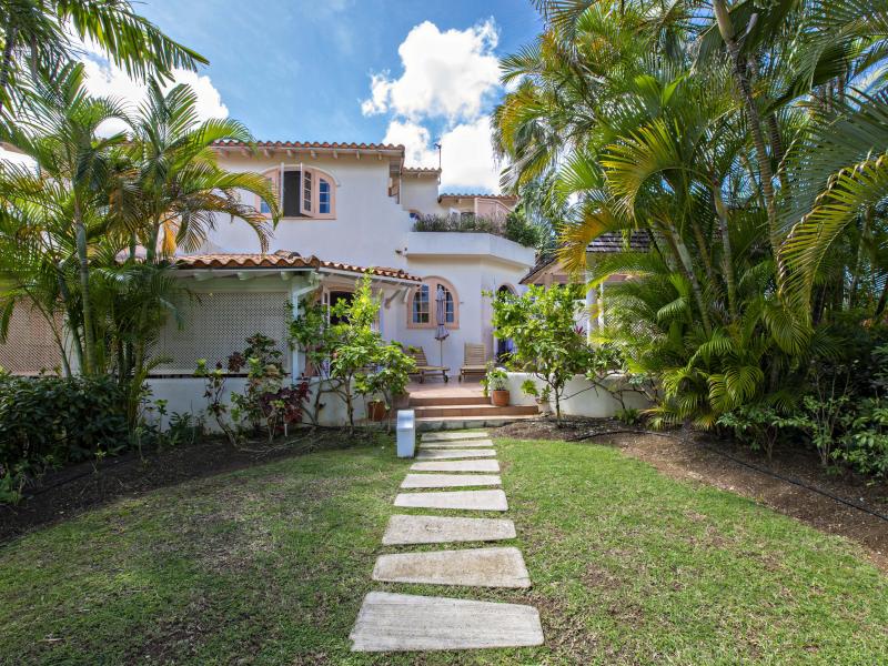 Sugar Hill - Coconut Shell , St James , Sugar Hill , West Coast Barbados  