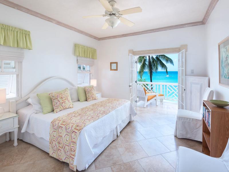 Mahogany Bay - Seashells  , Beachfront villas Barbados , Paynes Bay , St James , West Coast Barbados  