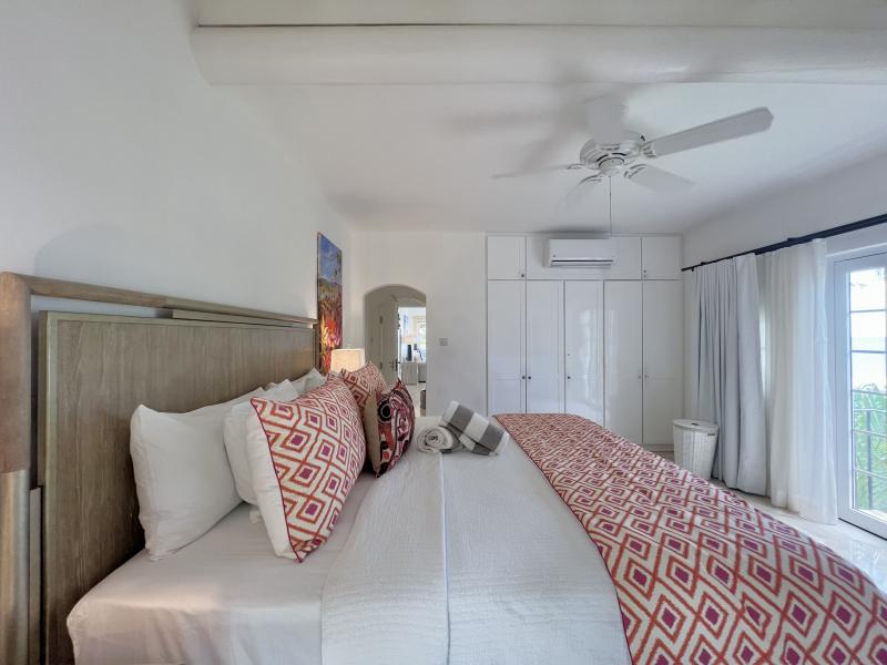 Glitter Bay 201 - Sea Sea , Beachfront villas Barbados , Glitter Bay , Porters , St James , West Coast Barbados  