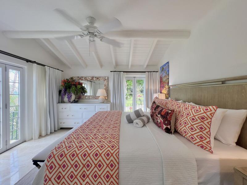 Glitter Bay 201 - Sea Sea , Beachfront villas Barbados , Glitter Bay , Porters , St James , West Coast Barbados  