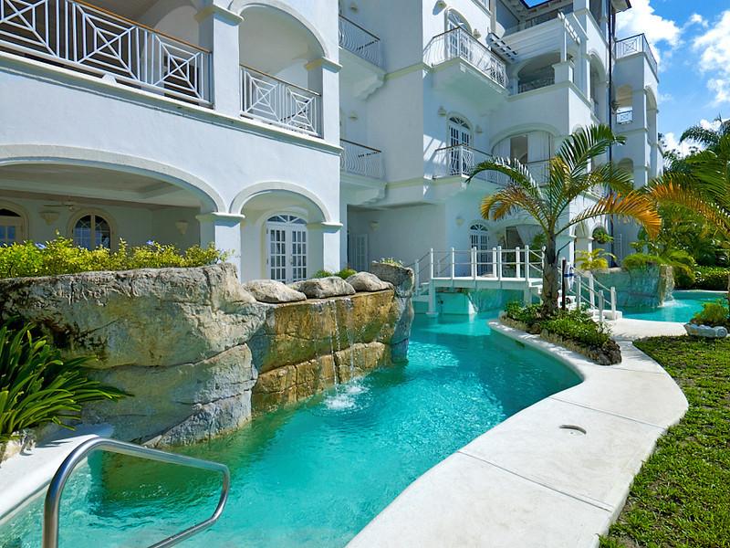 Old Trees 2 - Azzurro , Beachfront villas Barbados , Old Trees , Paynes Bay , St James , West Coast Barbados  