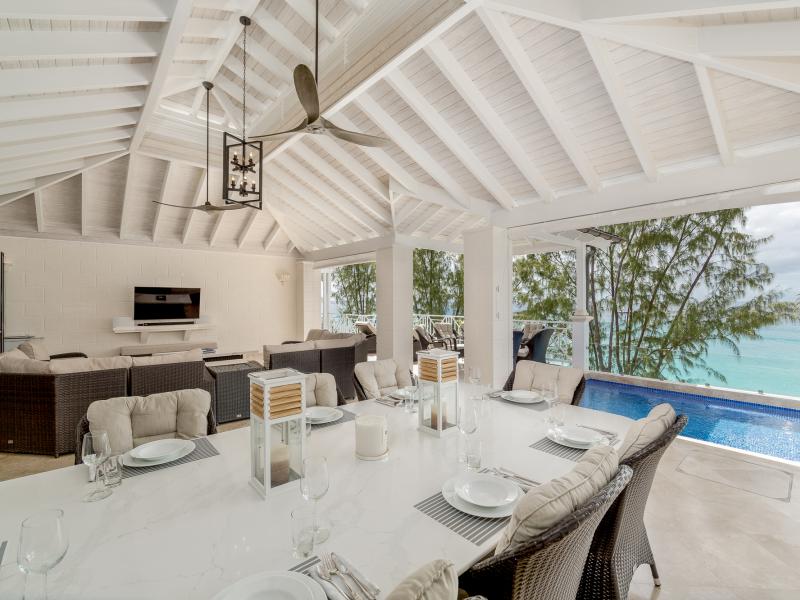 Old Trees 302 - La Mirage Penthouse  , Beachfront villas Barbados , Old Trees , Paynes Bay , St James , West Coast Barbados  