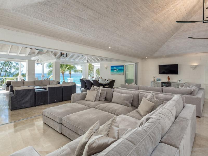 Old Trees 302 - La Mirage Penthouse  , Beachfront villas Barbados , Old Trees , Paynes Bay , St James , West Coast Barbados  