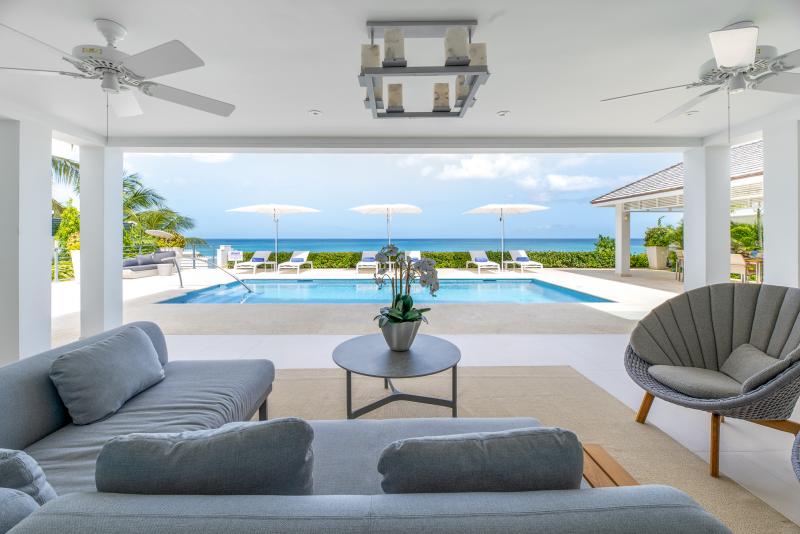 Blue Oyster - Beachfront Blue Oyster - Beachfront